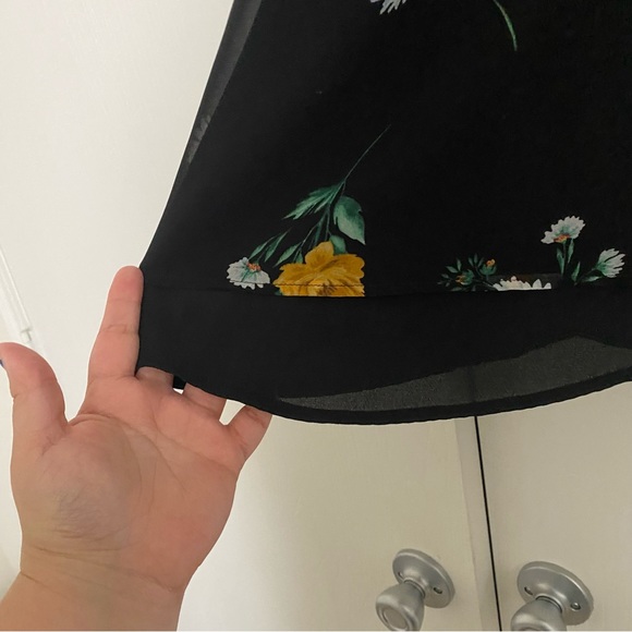 TORRID deep v front and back floral top - Picture 5 of 6